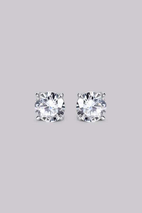 Round Diamond Stud Earrings (0.30ct)