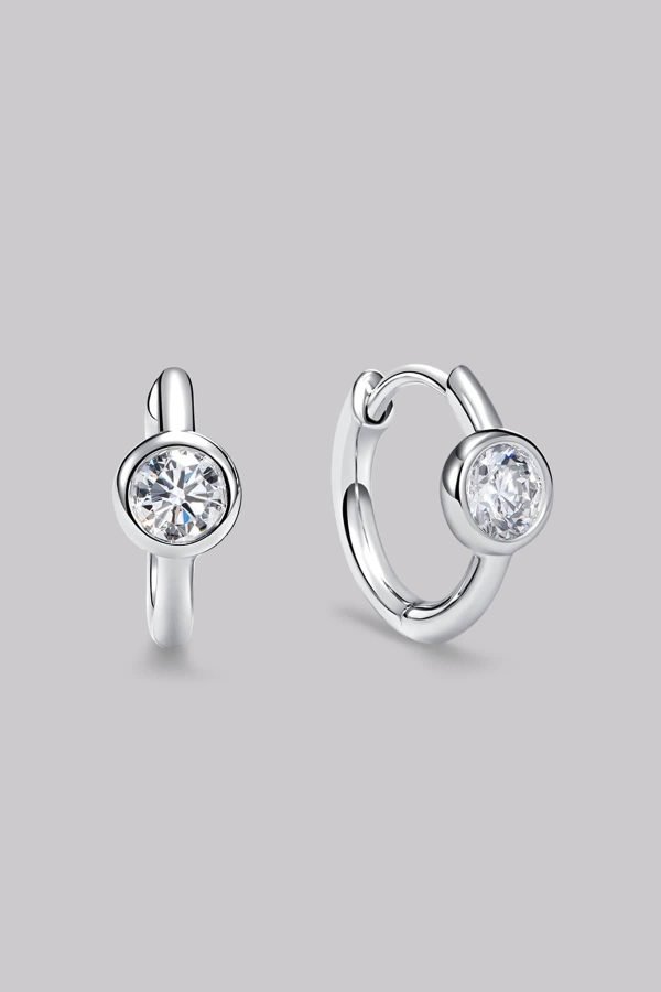 Round Diamond Huggie Earrings (0.28ct)