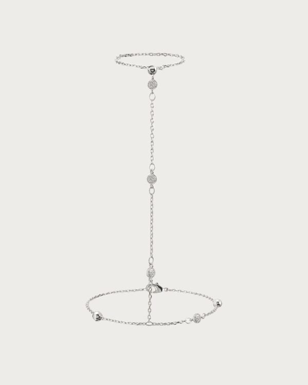 Hojas Coin Hand Chain Bracelet in Silver